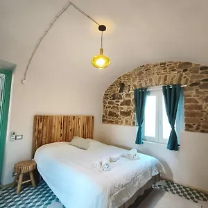  Appartamento Pieds Dans L'eau - Terrace, Spa, Cactus Italia